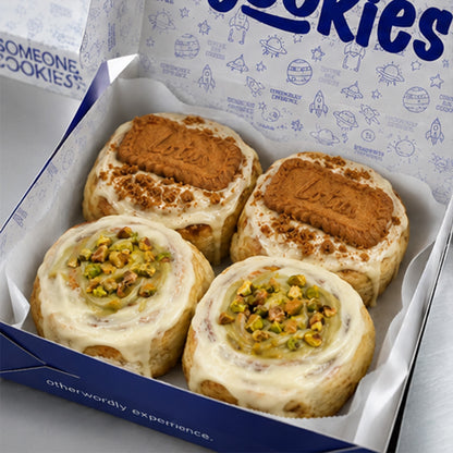 Cinnamon Roll Box